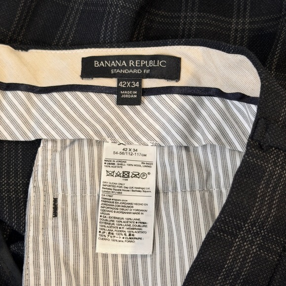 Banana Republic Mens 42x34 Standard Fit 100% Wool Plaid Dress Pants Black Grey - Picture 6 of 6
